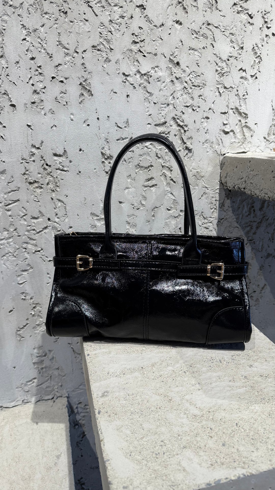 Holler handbag black