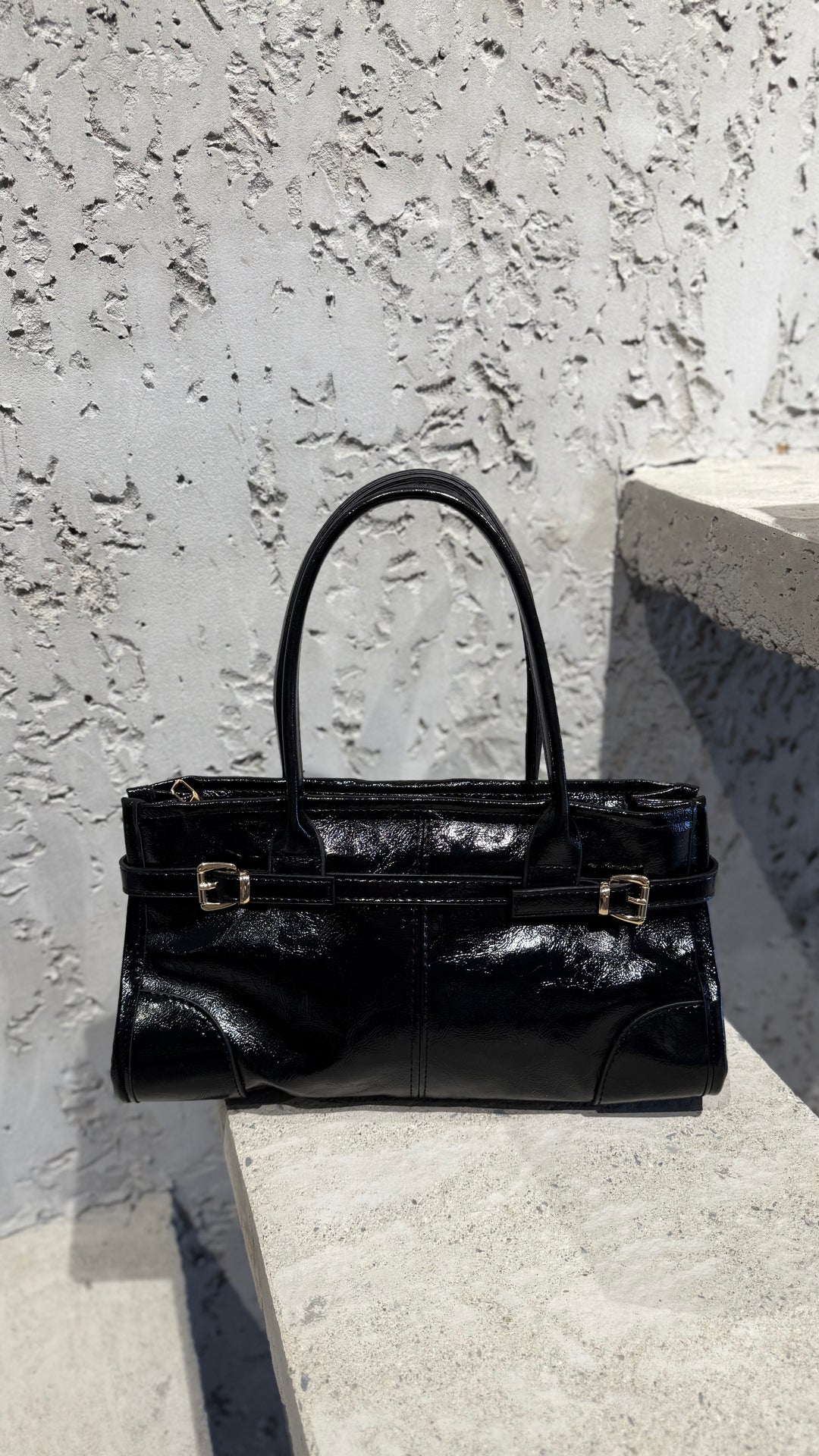 Holler handbag black